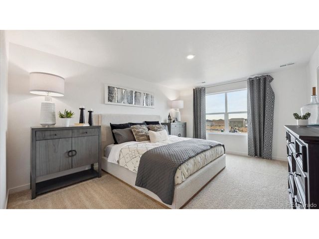 13936 Garnet Dr, Longmont, CO 80504