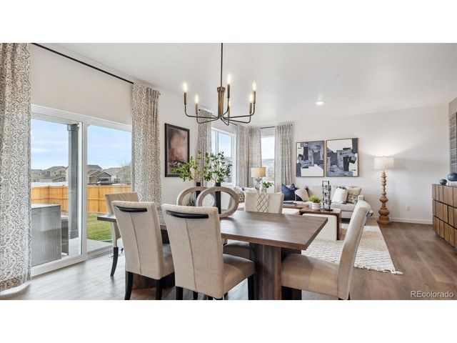 13936 Garnet Dr, Longmont, CO 80504