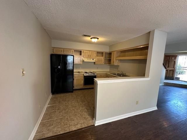 1615 SORGHUM MILL DR, Memphis, TN 38016