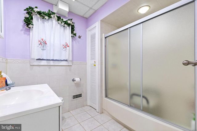 122 S LINCOLN AVE, Middlesex, NJ 08846