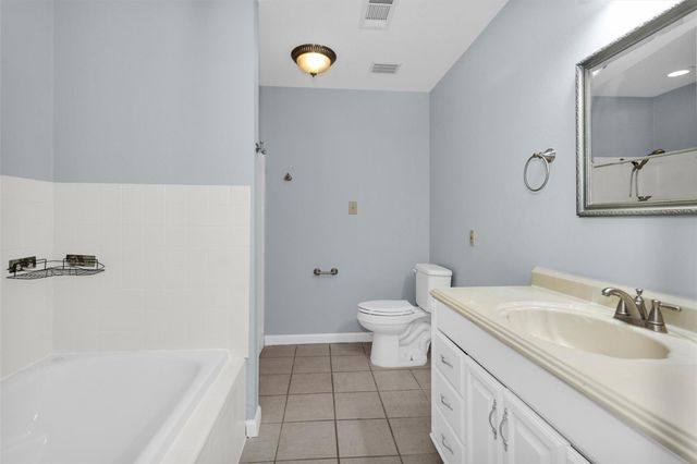 586 Diggs Rd Road, Willis, TX 77378