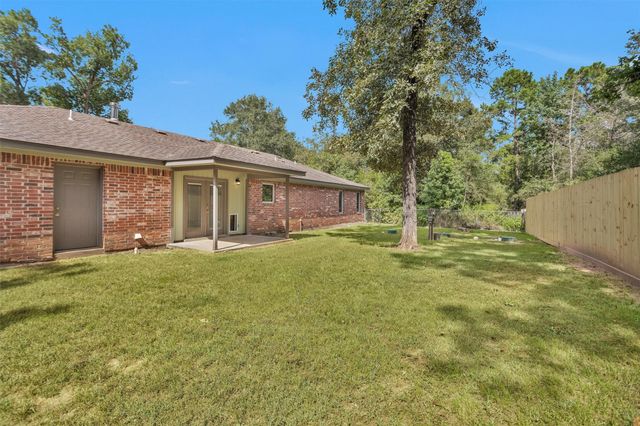586 Diggs Rd Road, Willis, TX 77378