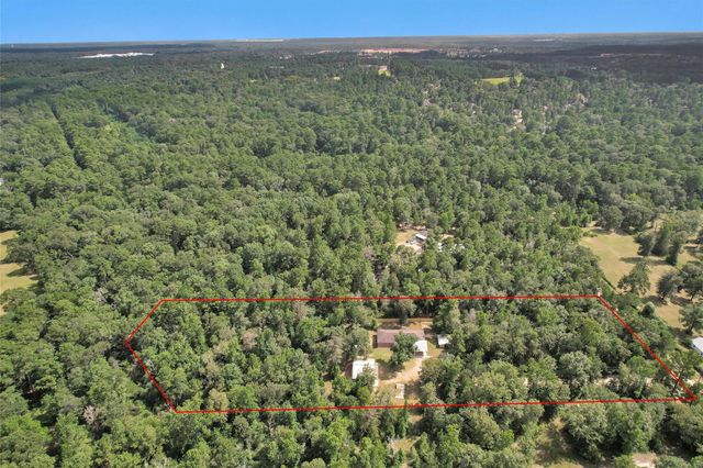 586 Diggs Rd Road, Willis, TX 77378