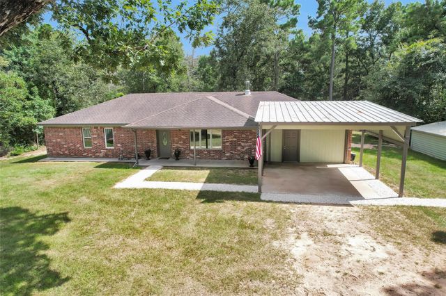 586 Diggs Rd Road, Willis, TX 77378