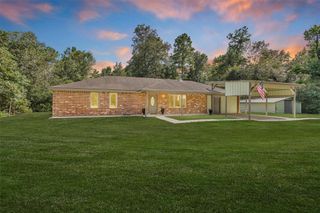 586 Diggs Rd Road, Willis, TX 77378