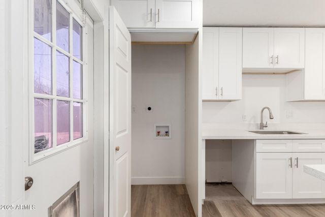 715 E 8TH Avenue, Mesa, AZ 85204