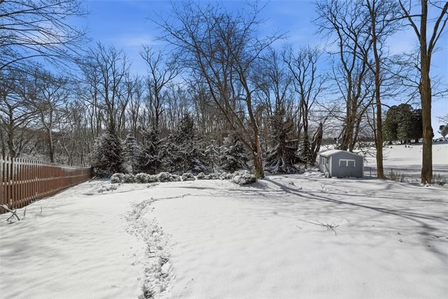 62 Greenleaf Dr., West Deer, PA 15024