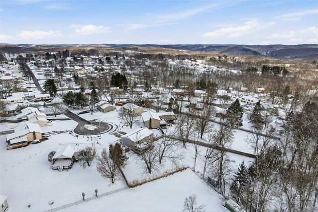 62 Greenleaf Dr., West Deer, PA 15024