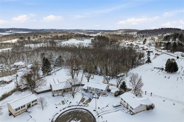 62 Greenleaf Dr., West Deer, PA 15024