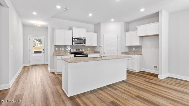 18441 Spring Hill Drive, Saucier, MS 39574