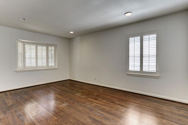 2911 University Boulevard, Houston, TX 77005