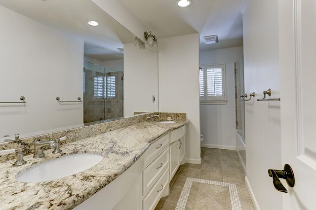 2911 University Boulevard, Houston, TX 77005