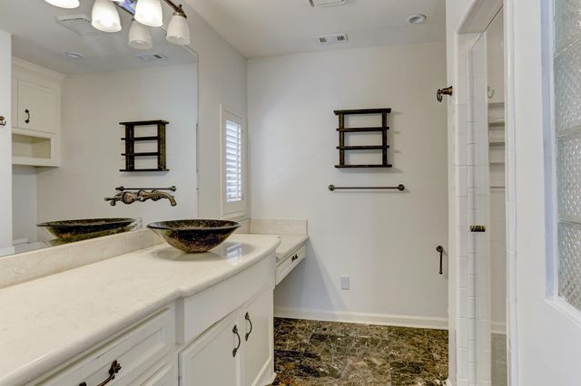 2911 University Boulevard, Houston, TX 77005