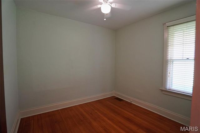 130 E 2nd Street, Hermann, MO 65041