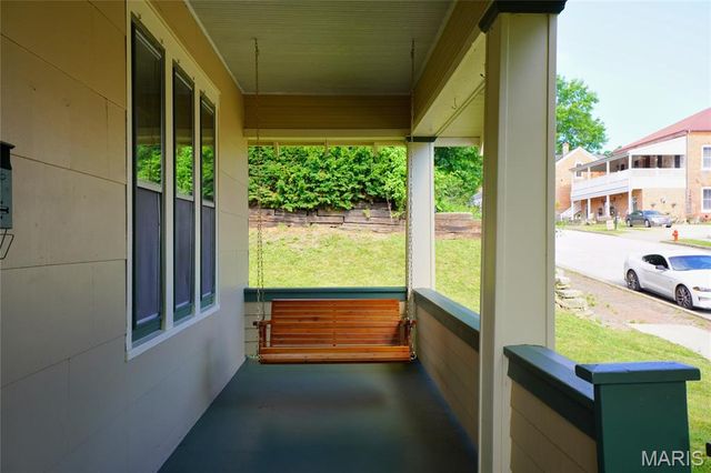 130 E 2nd Street, Hermann, MO 65041