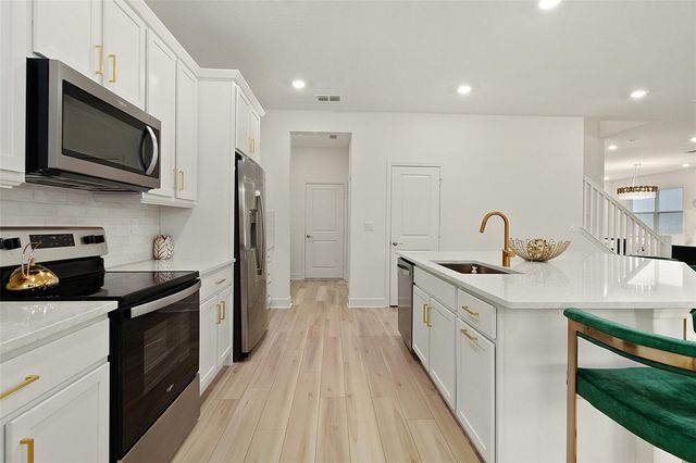 1262 AUGUSTUS DRIVE, Davenport, FL 33896