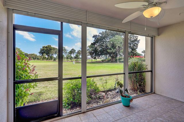 5390 Woodland Lakes Drive 102, Palm Beach Gardens, FL 33418