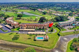 5390 Woodland Lakes Drive 102, Palm Beach Gardens, FL 33418