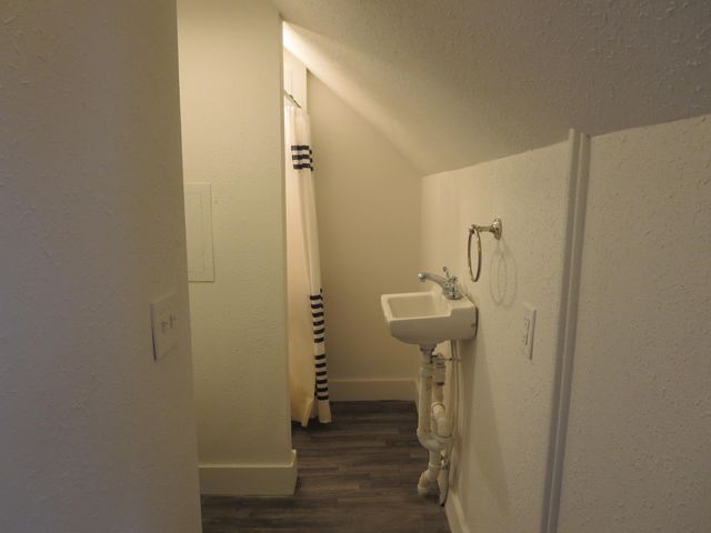 1315 Jackson Street, Kalamazoo, MI 49001