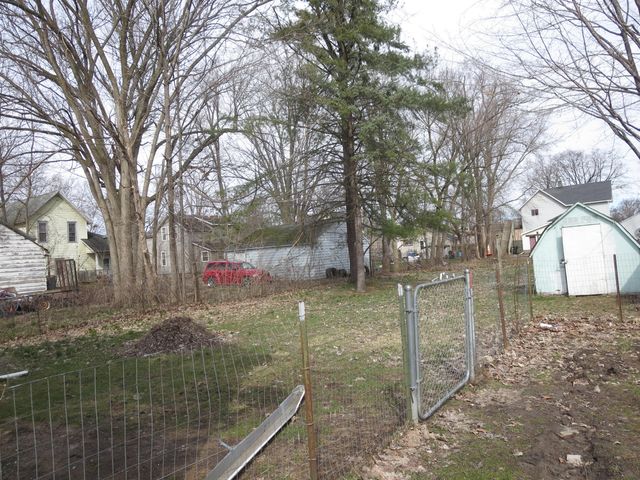 1315 Jackson Street, Kalamazoo, MI 49001