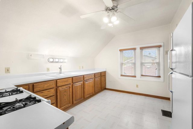 9313 W Hayes AVENUE, West Allis, WI 53227