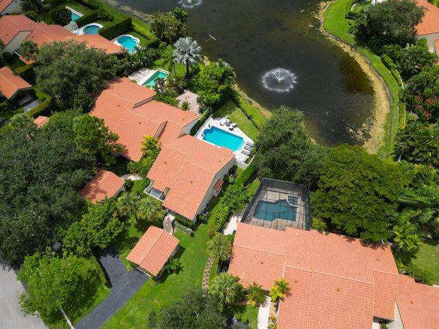 2291 Las Casitas Drive, Wellington, FL 33414
