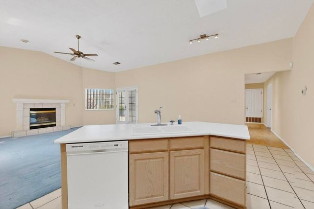 3149 Ashkirk Loop SE, Rio Rancho, NM 87124