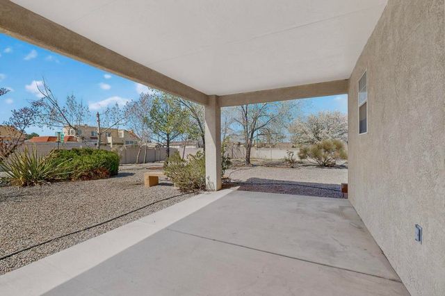 3149 Ashkirk Loop SE, Rio Rancho, NM 87124