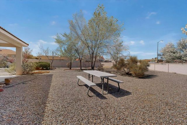 3149 Ashkirk Loop SE, Rio Rancho, NM 87124