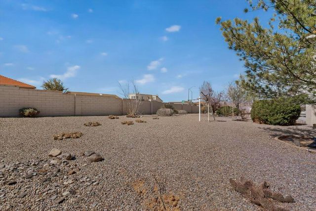 3149 Ashkirk Loop SE, Rio Rancho, NM 87124