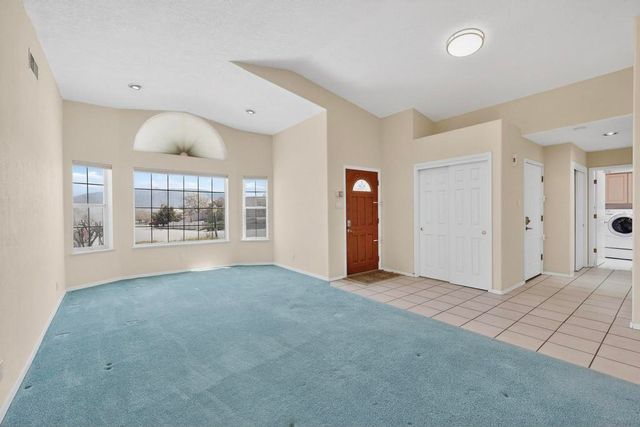 3149 Ashkirk Loop SE, Rio Rancho, NM 87124