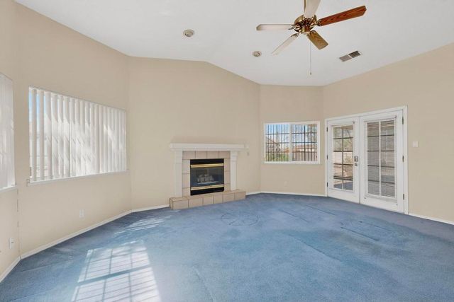 3149 Ashkirk Loop SE, Rio Rancho, NM 87124