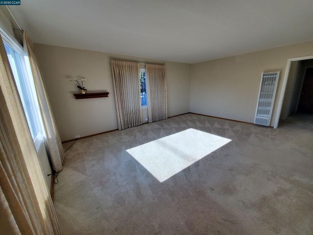 3615 Natalie Ct, Richmond, CA 94805