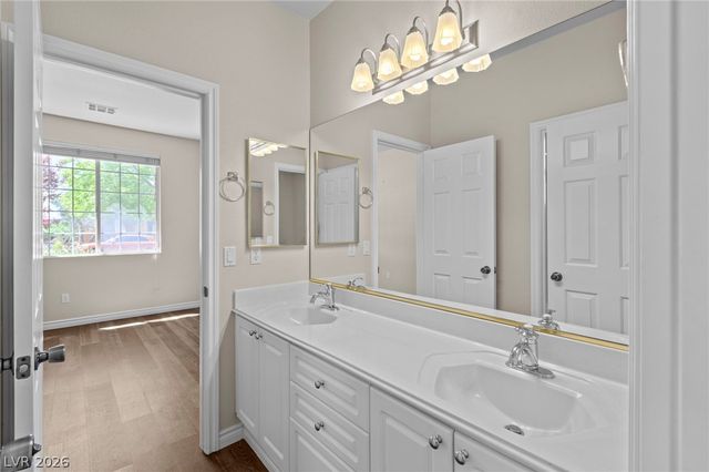 1344 Meandering Hills Drive, Henderson, NV 89052