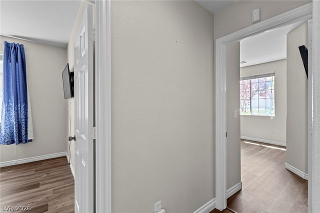 1344 Meandering Hills Drive, Henderson, NV 89052