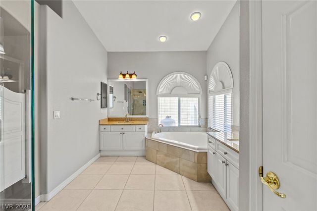 1344 Meandering Hills Drive, Henderson, NV 89052