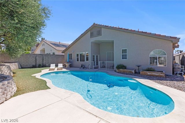 1344 Meandering Hills Drive, Henderson, NV 89052