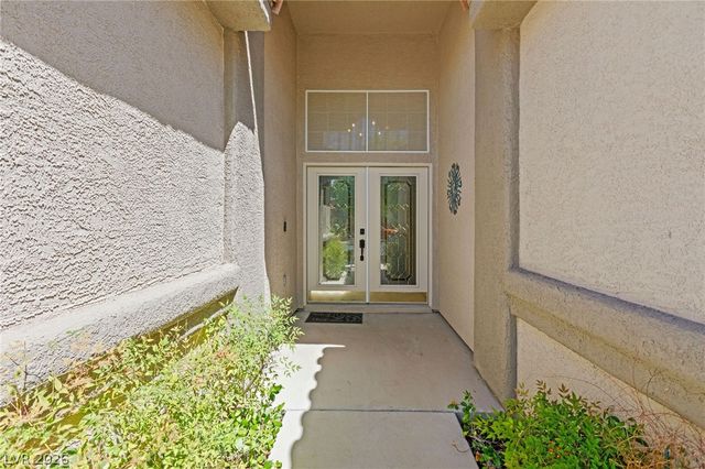 1344 Meandering Hills Drive, Henderson, NV 89052