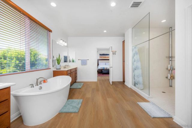 1818 Santa Christina Ave, Chula Vista, CA 91913