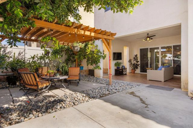 1818 Santa Christina Ave, Chula Vista, CA 91913