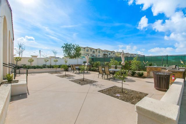 1818 Santa Christina Ave, Chula Vista, CA 91913