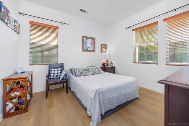 1818 Santa Christina Ave, Chula Vista, CA 91913