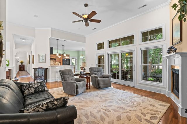 25 Fairway Ln., Pawleys Island, SC 29585