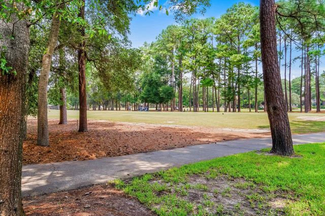 25 Fairway Ln., Pawleys Island, SC 29585