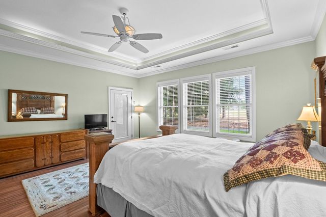 25 Fairway Ln., Pawleys Island, SC 29585