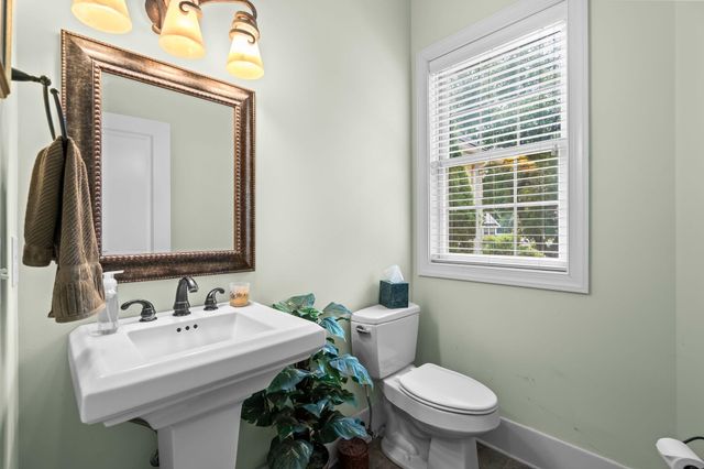 25 Fairway Ln., Pawleys Island, SC 29585
