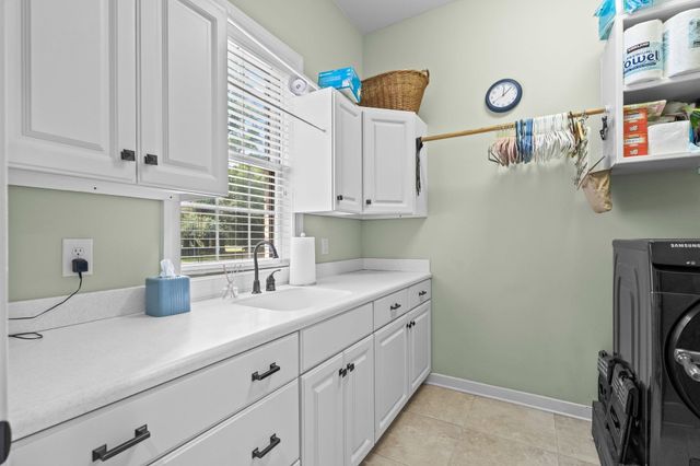 25 Fairway Ln., Pawleys Island, SC 29585