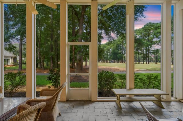 25 Fairway Ln., Pawleys Island, SC 29585