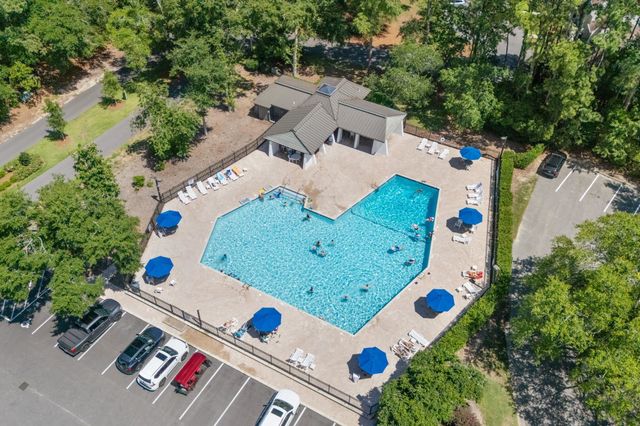 25 Fairway Ln., Pawleys Island, SC 29585