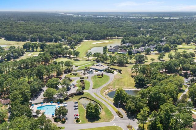 25 Fairway Ln., Pawleys Island, SC 29585